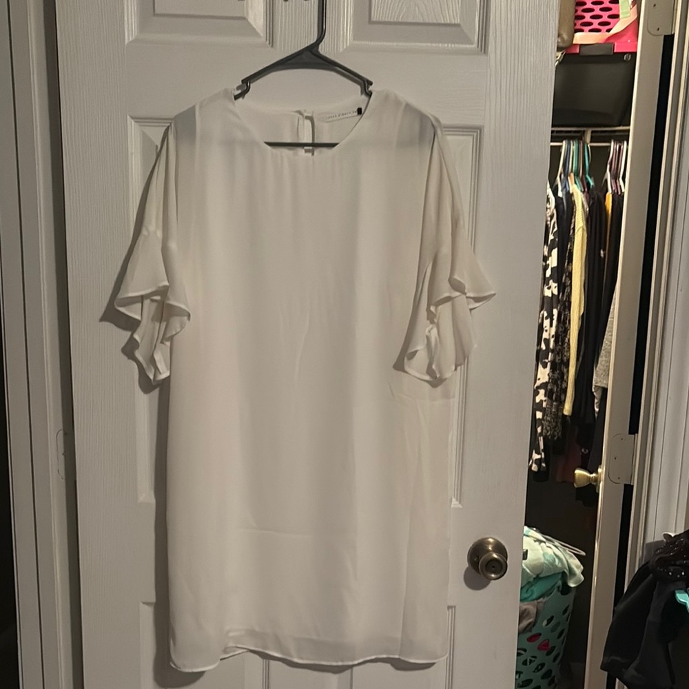 Elegant White Ruffle Sleeve Dress
